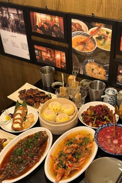 Dinner-Tianzifang-Shanghai The table is filled with a variety of local Shanghai dishes.
