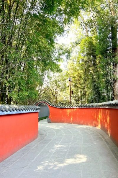 Flower Path-dufu thatched house museum-Chengdu Tours Flower Path of the Dufu Thatched House Museum.