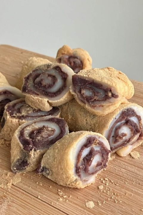 Lǘdagunr (Glutinous Rice Rolls with Sweet Bean Flour)-Food Guide-Beijing Lǘdagunr (Glutinous Rice Rolls with Sweet Bean Flour)