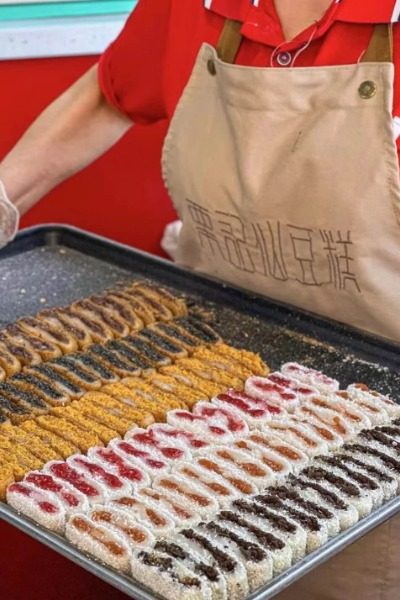 Qiulin Food Street-Food Guide-Xi’an Qiu Lin Food Street in Xi'an is a popular dining destination, known for its delicious local dishes and bustling ambiance.