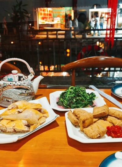 Restaurant 22-Zhujiajiao-Shanghai Dishes at Hongde Restaurant in Shanghai.