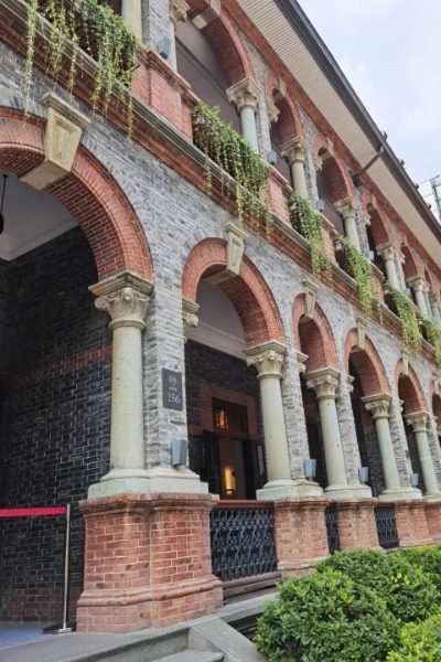 Sinan Mansions-Sinan Road-Shanghai Sinan Mansions on Sinan Road in Shanghai is a beautiful spot to explore.