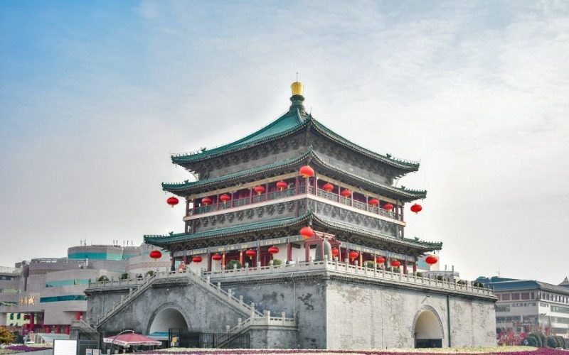 View 4-Bell Tower-Xi’an The Bell Tower in Xi'an during the day.