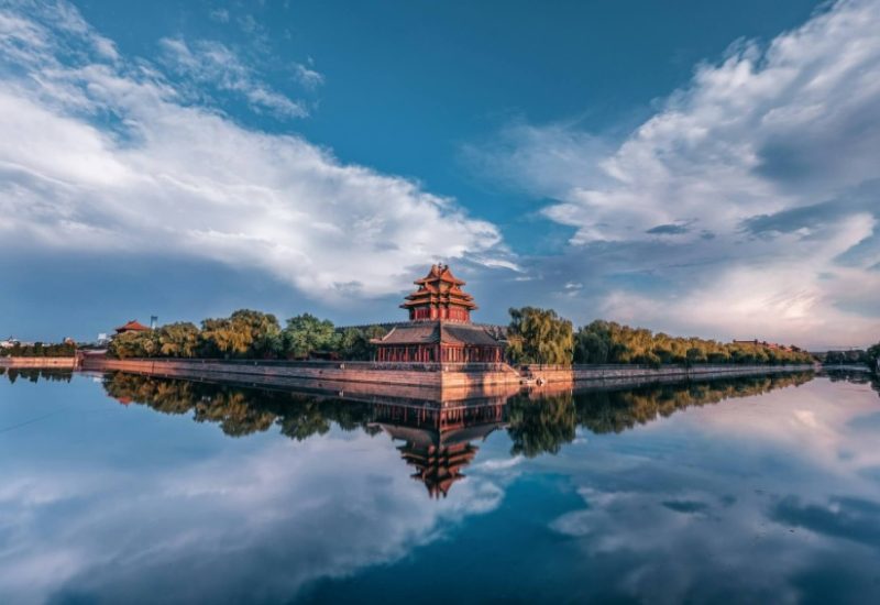 bright blue sky-Weather Guide-Beijing The bright blue sky reflects in the moat outside the Forbidden City.
